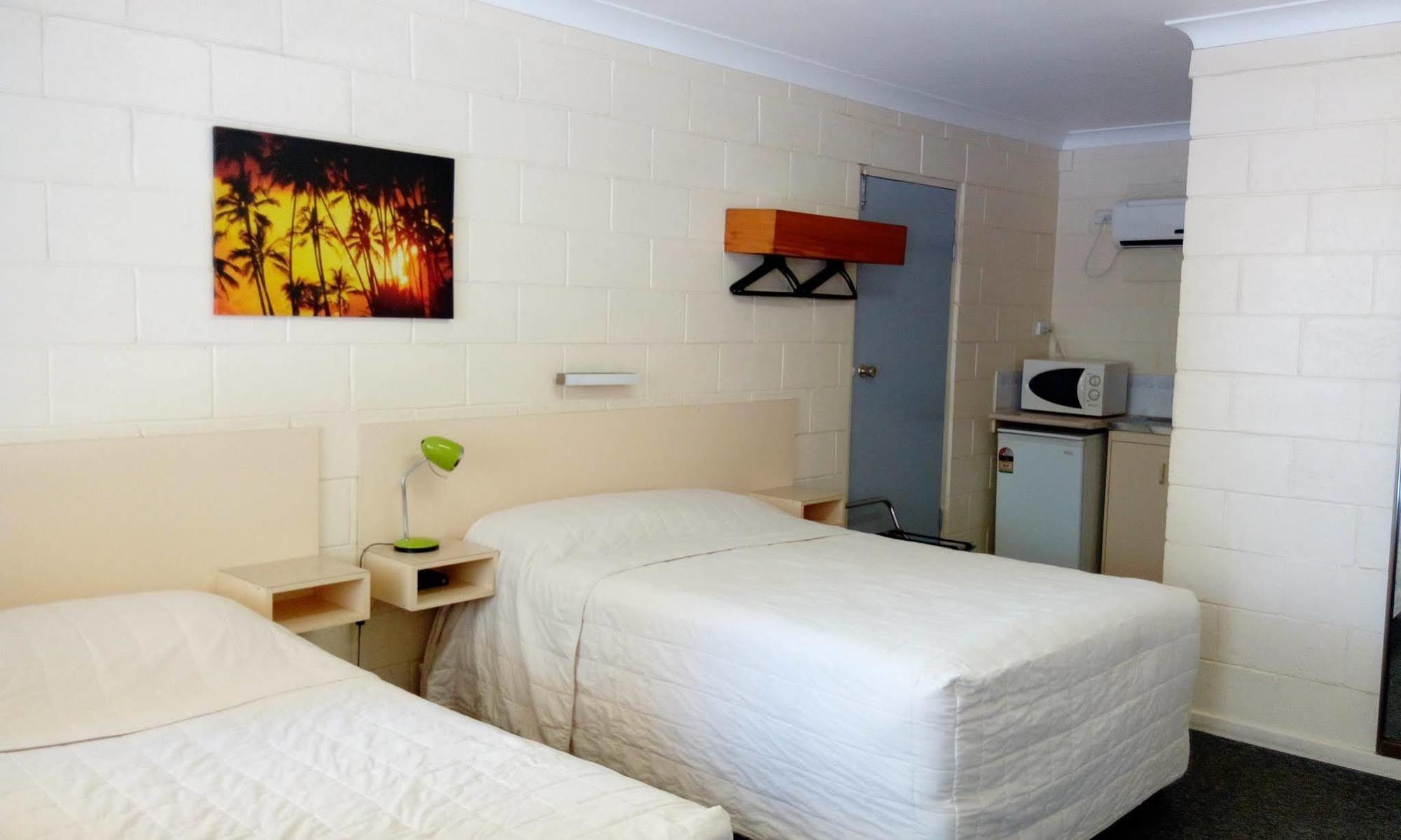 Sail Inn Motel Yeppoon Exterior foto
